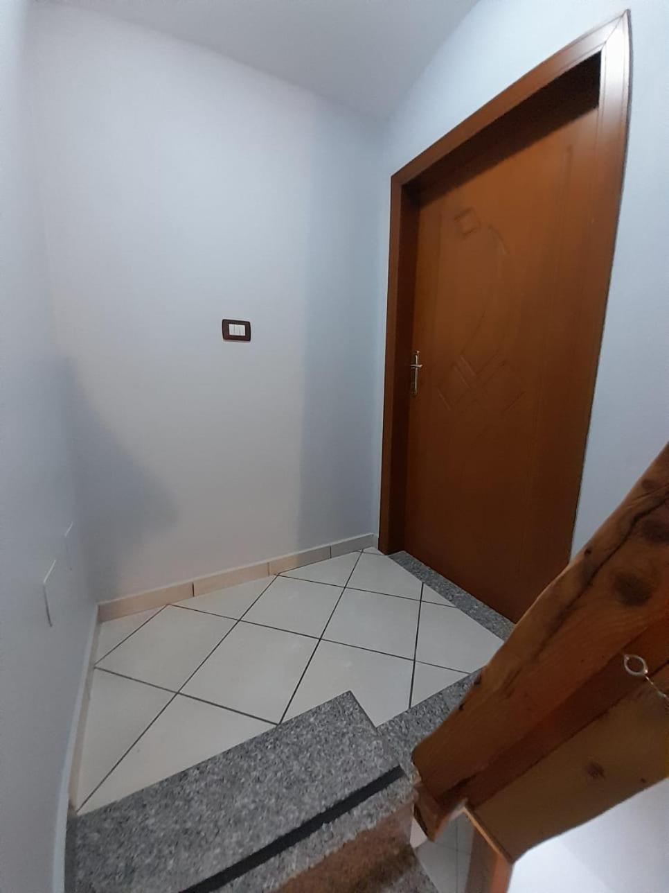 Aleksi&Eli Daire Shkodër Oda fotoğraf